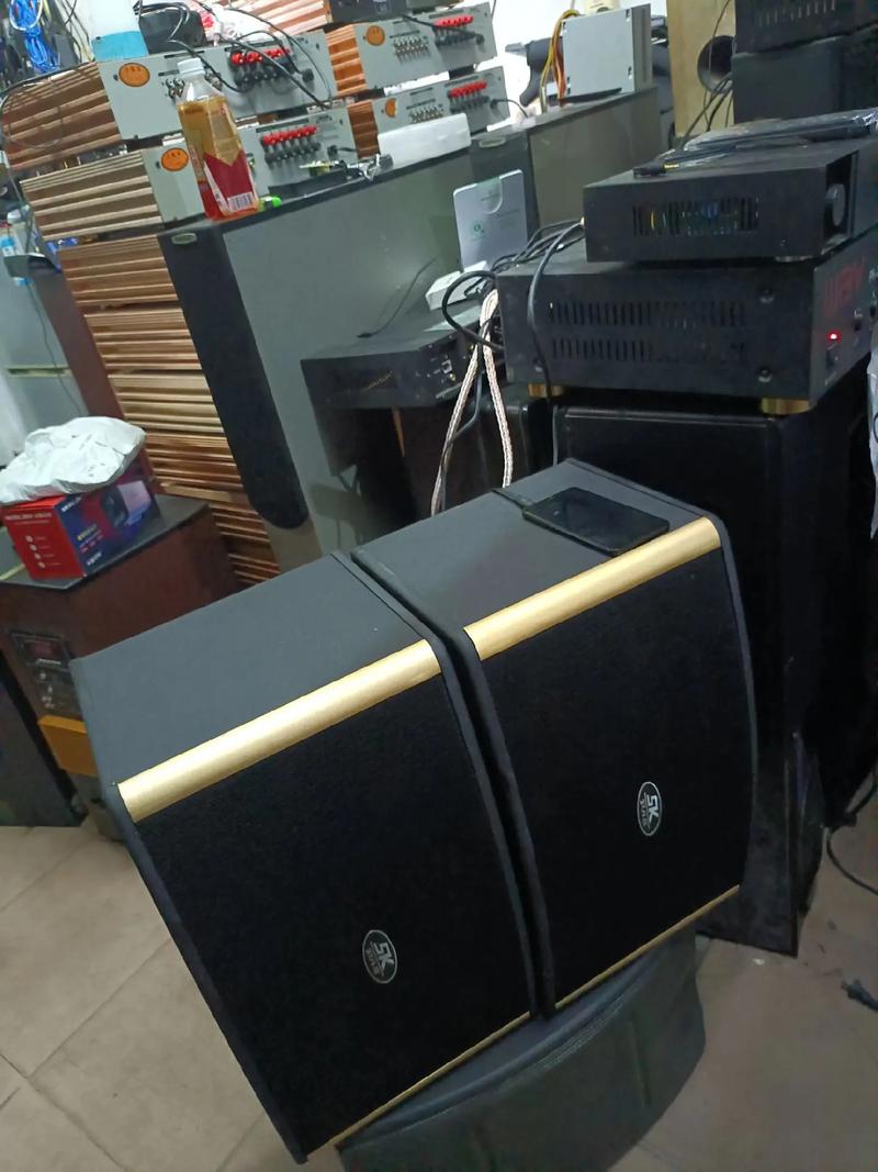 專業(yè)KTV設(shè)備推薦 音響與功放的選擇指南